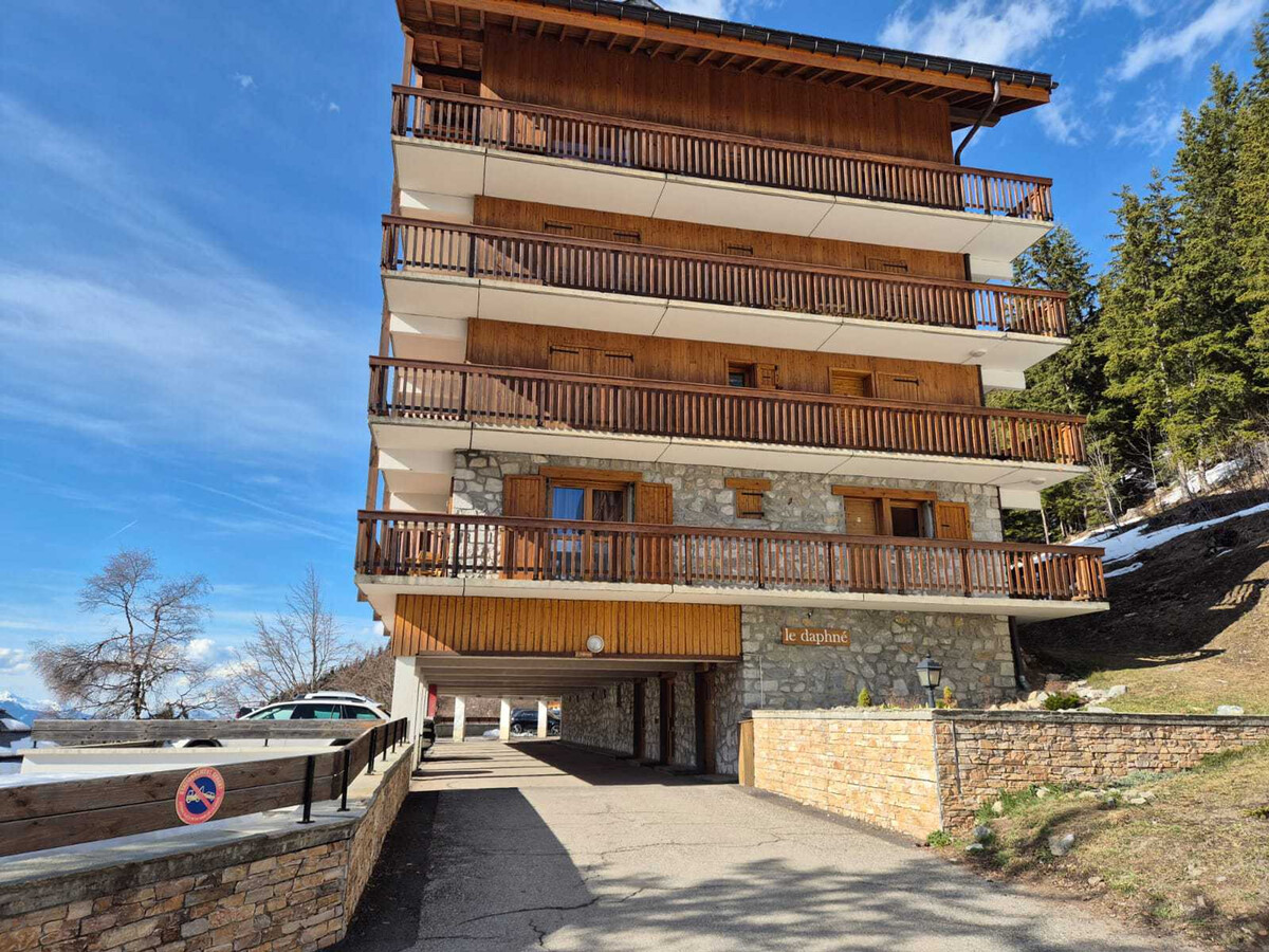 Duplex Daphné15 · 62 m² rénové · Parking · Balcon vallée - Photo 16