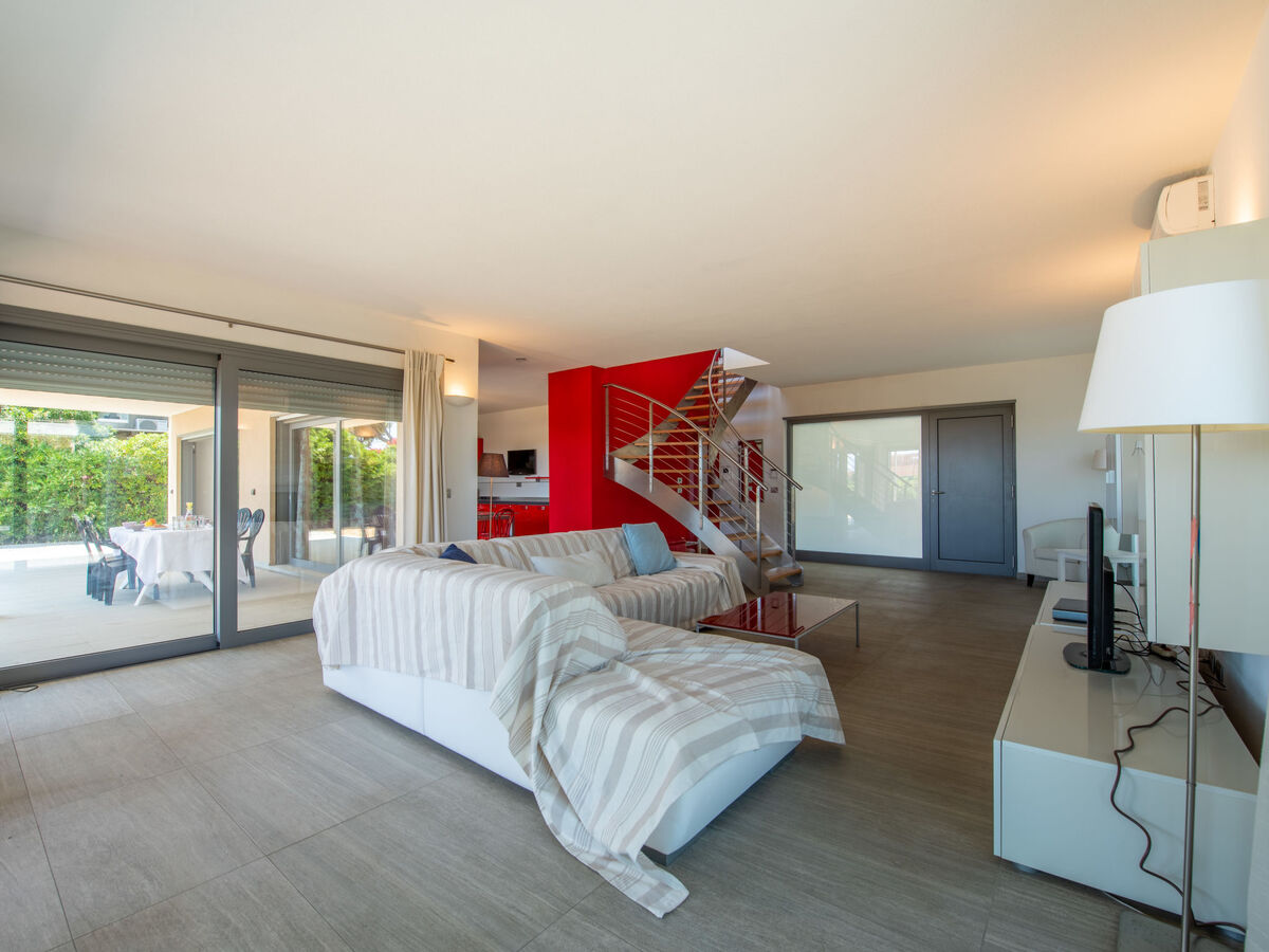 Villa Cabanon 230m² vue mer à 20m de la plage - Photo 8