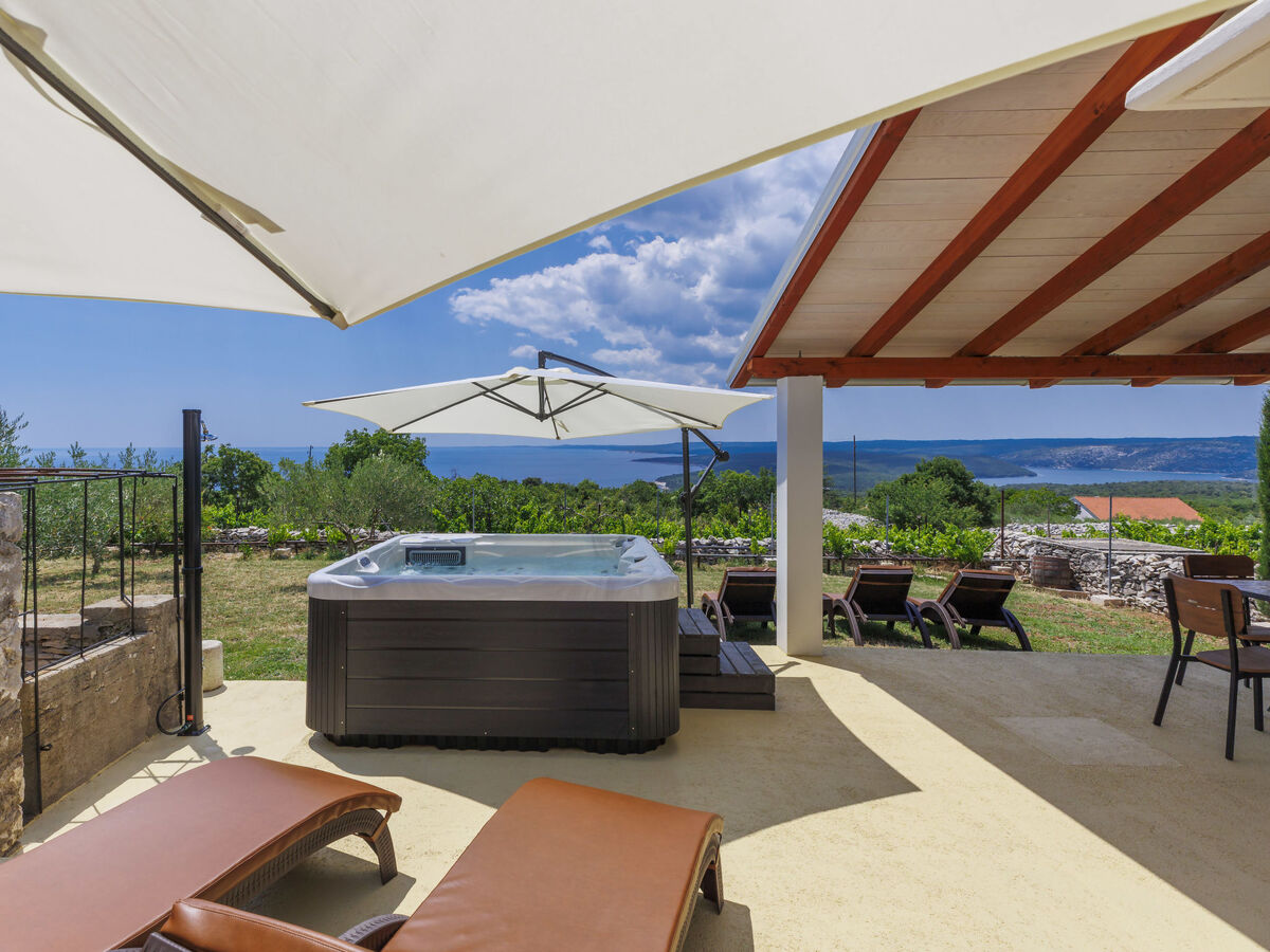 Di Nelo – Maison Labin, vue mer et jacuzzi - Photo 24