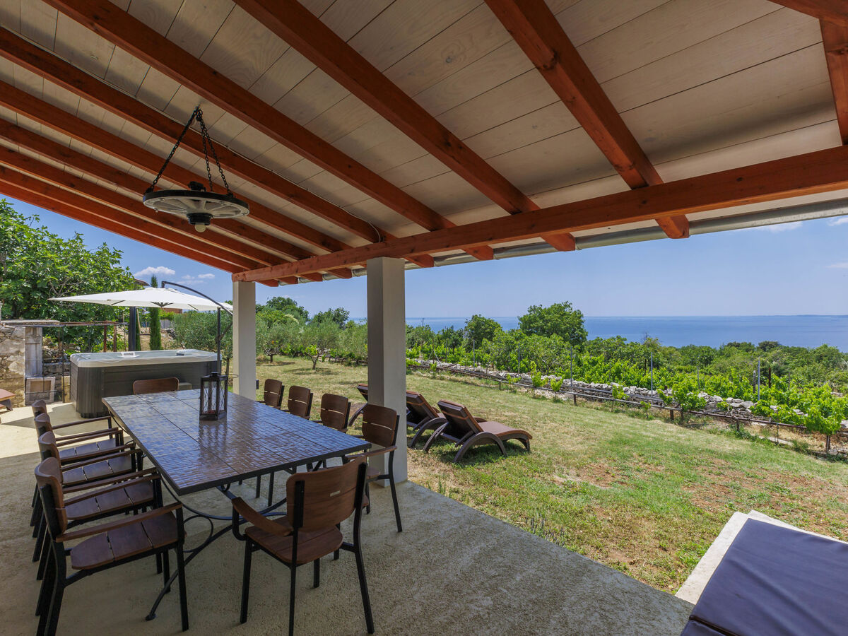 Di Nelo – Maison Labin, vue mer et jacuzzi - Photo 26