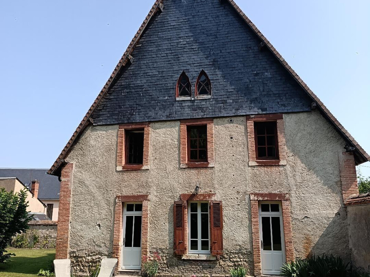 Ancienne cure de charme à Jaligny-sur-Besbre, 4 ch. - Photo 2