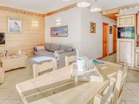 Appart 3 pièces 6 pers. Champagny, piscine SPA inclus : photo 2