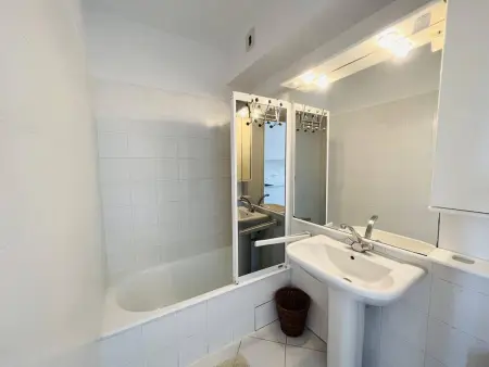 Appartement 2P Calvi, terrasse vue mer, 100m plage : photo 4