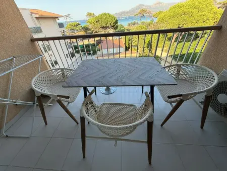 Appartement 2P Calvi, terrasse vue mer, 100m plage : photo 6