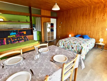 Studio 35 m² rénové, balcon Sud, 4 personnes à Chamrousse : photo 4