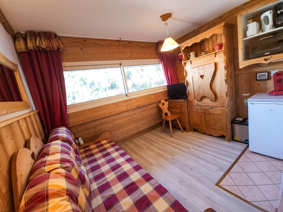 Studio 13 m² Les Menuires, 8ème étage avec casier skis - Photo 2