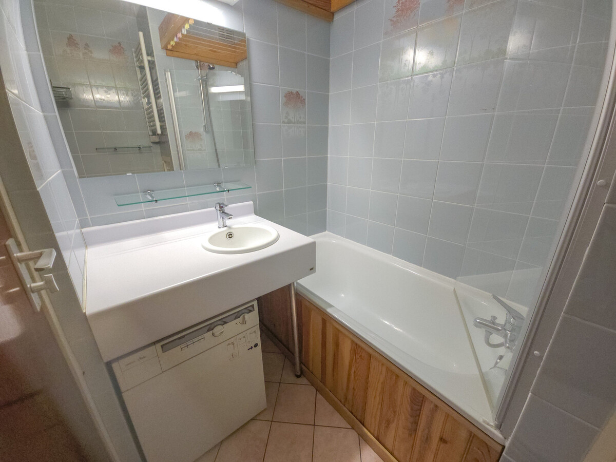 Studio 3 pers. vue montagne, balcon sud-ouest Les Menuires - Photo 6