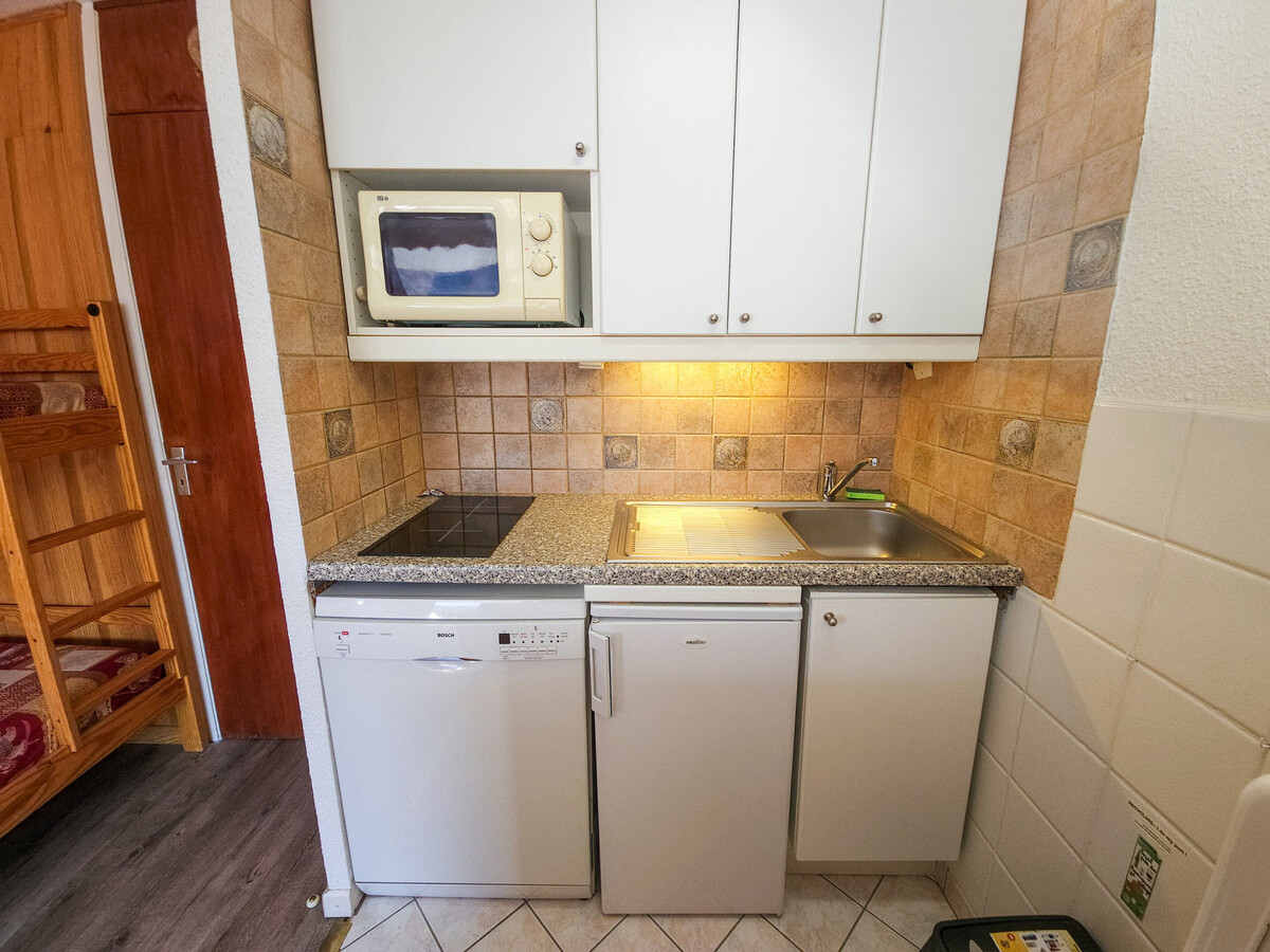 Studio 3 pers. aux Menuires, balcon sud-ouest montagne - Photo 3