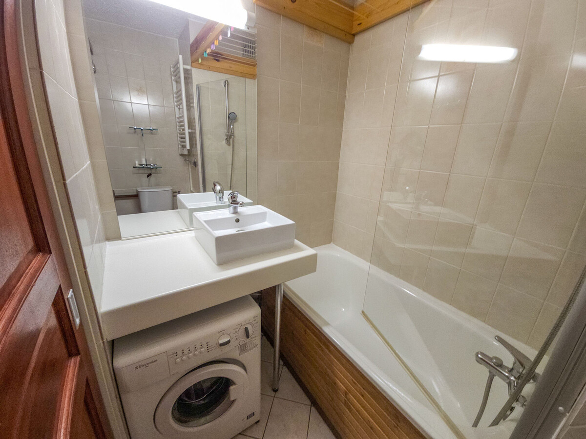 Studio 3 pers. aux Menuires, balcon sud-ouest montagne - Photo 5
