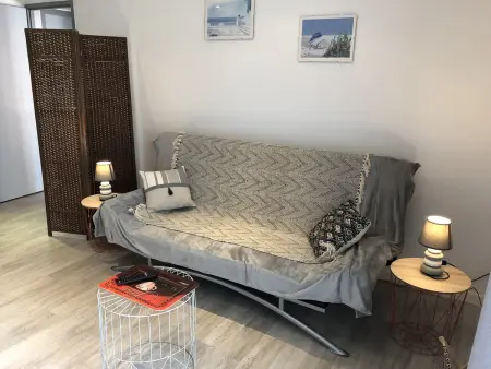 T2 rénové 4 couchages, balcon, parking à 200m plage : photo 13
