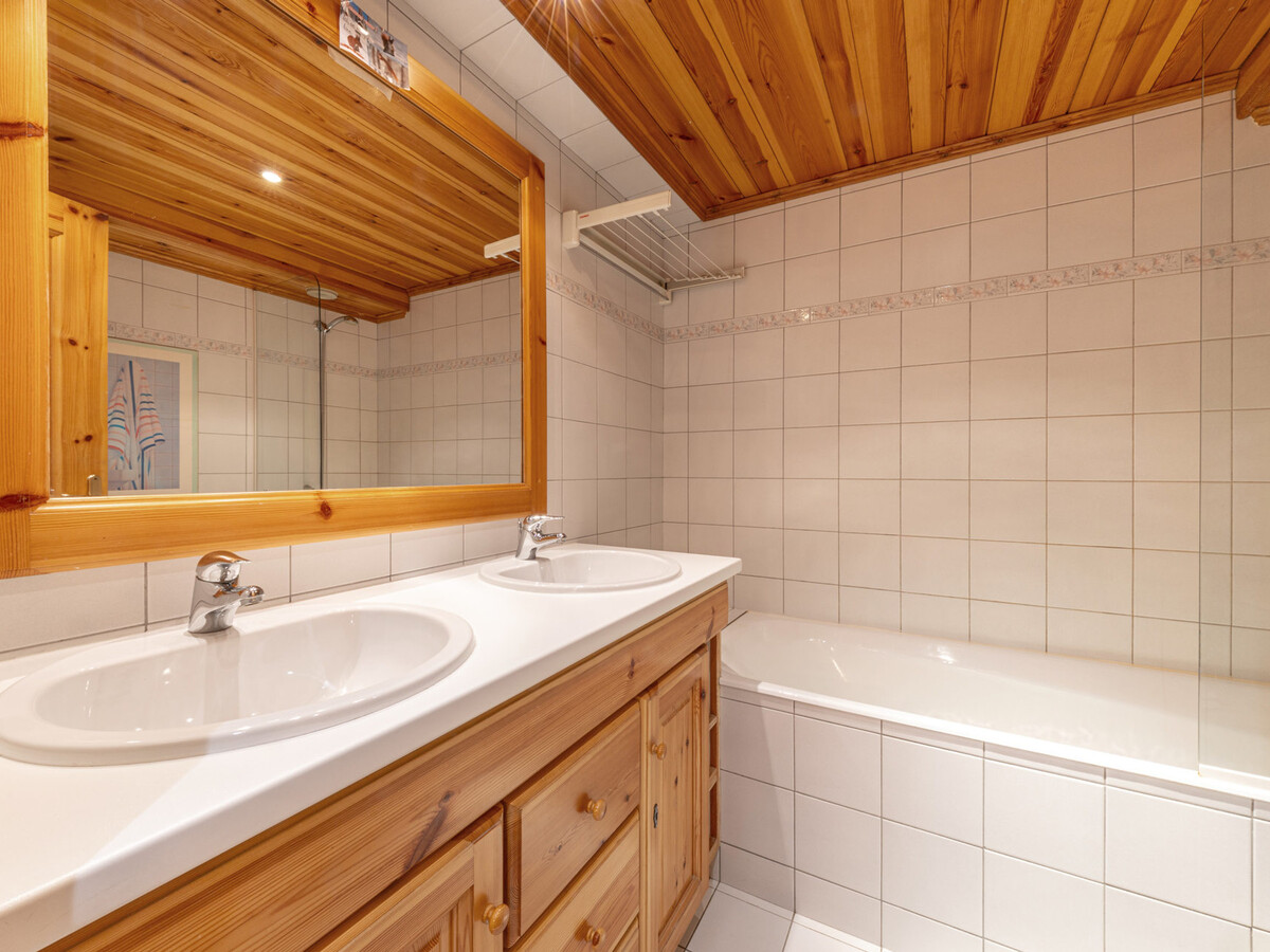 Studio 25m² centre Val-d'Isère, wifi et casier ski - Photo 7