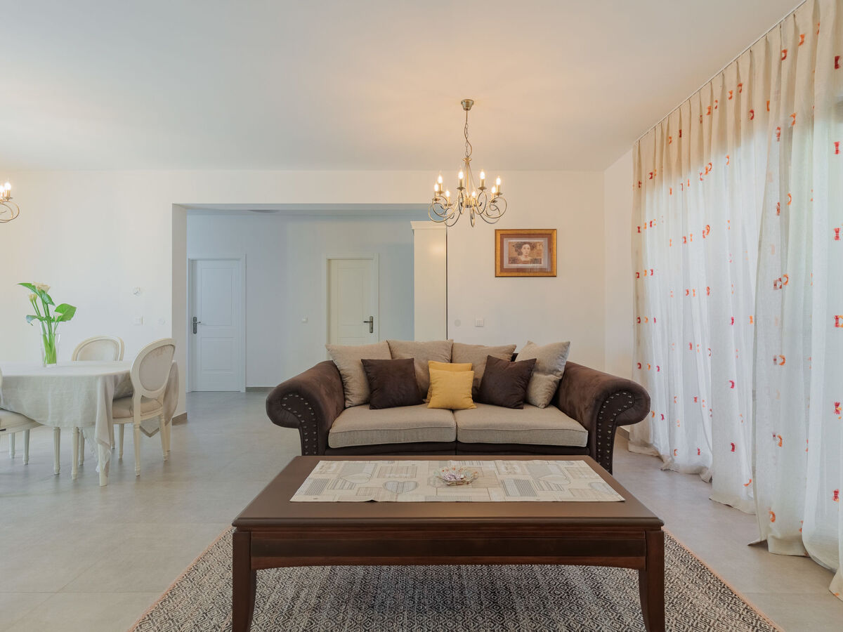 Maison KLM à Zadar : piscine privée et 1000 m² de terrain - Photo 15