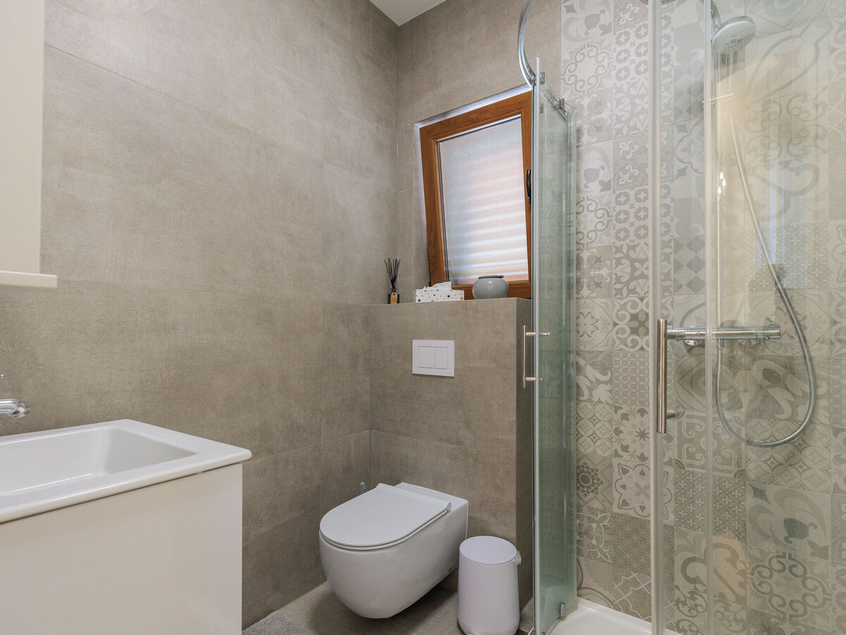 Maison KLM à Zadar : piscine privée et 1000 m² de terrain - Photo 20