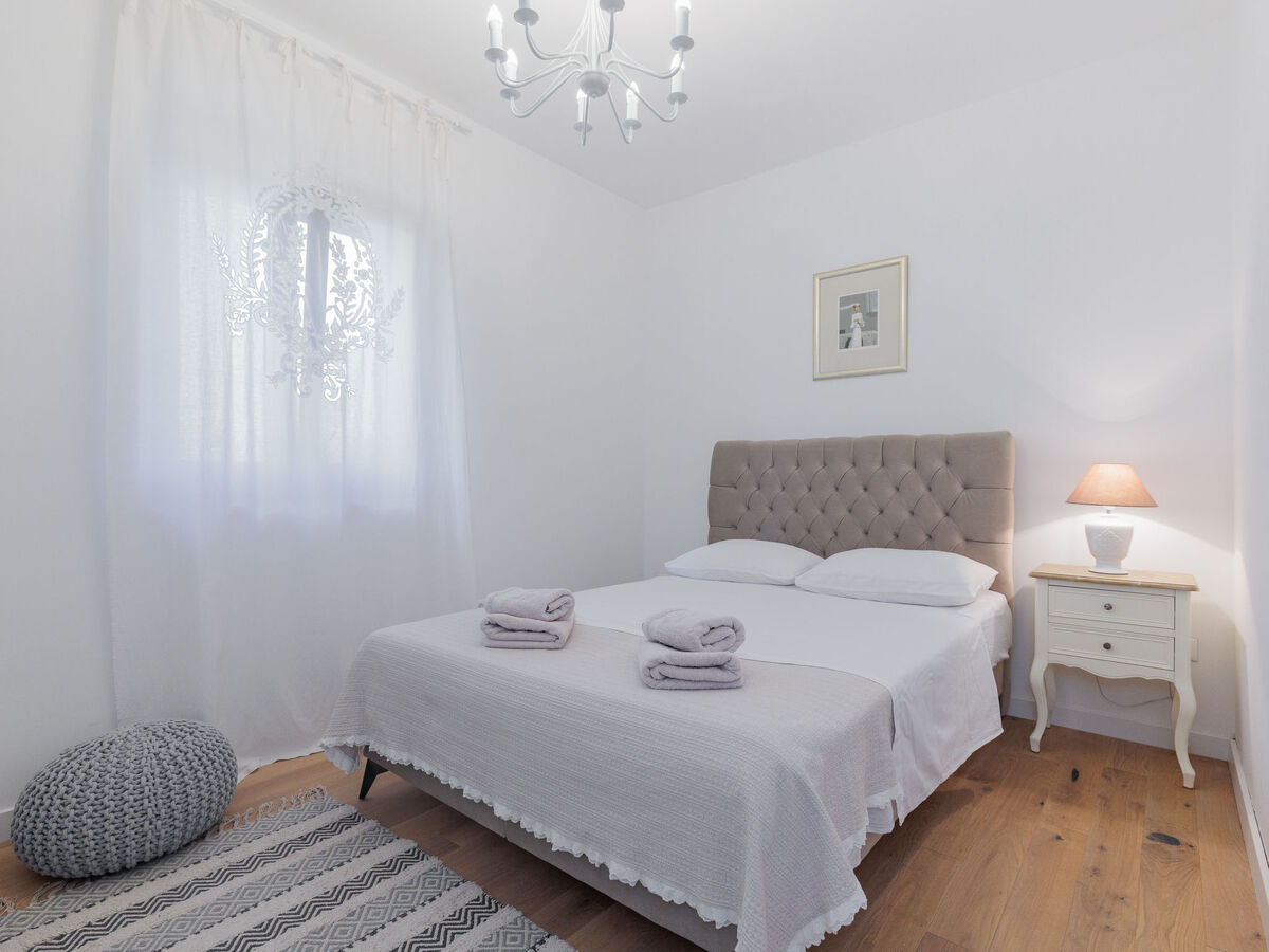 Maison KLM à Zadar : piscine privée et 1000 m² de terrain - Photo 23