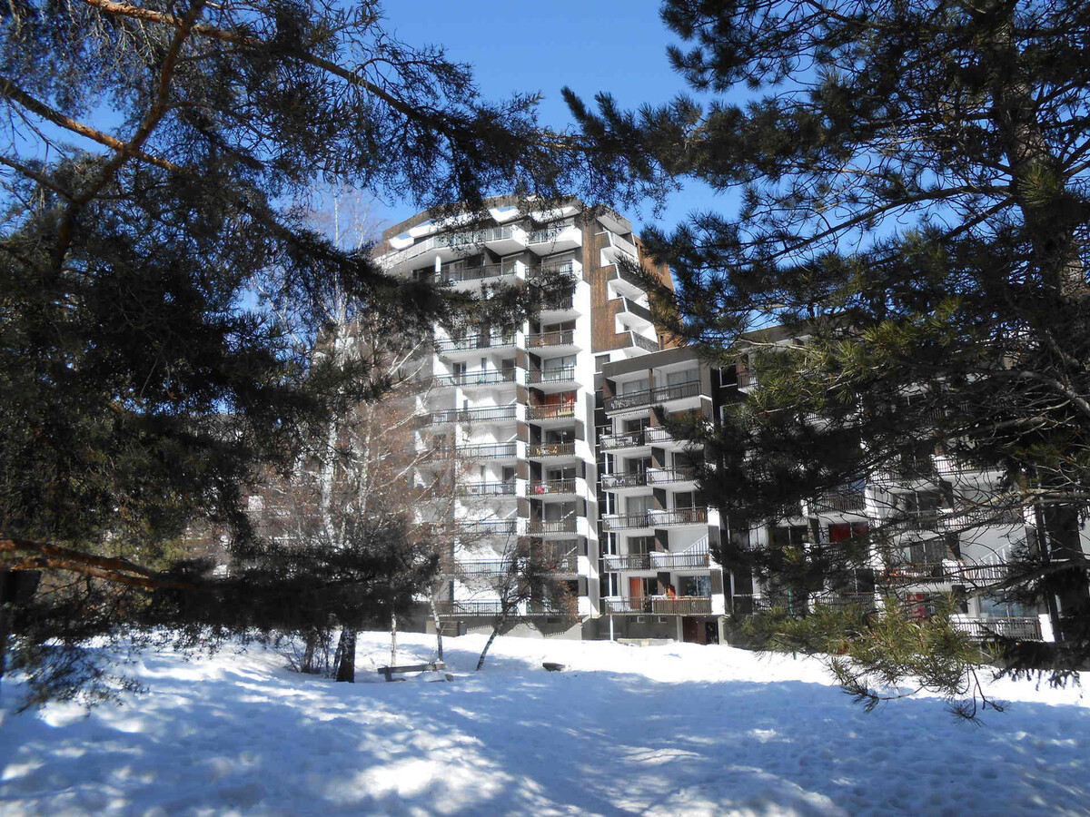 Studio 38 m² rénové, balcon vue pistes à La Salle-les-Alpes - Photo 11