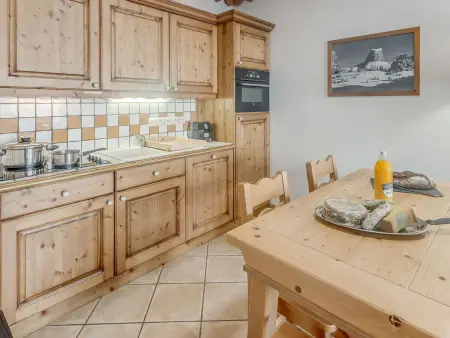 Appartement 6 pers Champagny, piscine et spa inclus : photo 4