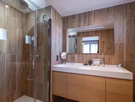 Spacieux 4 chambres à Courchevel avec parking et wifi : photo 6