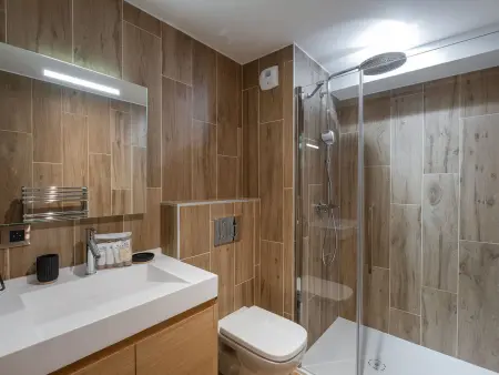 Spacieux 4 chambres à Courchevel avec parking et wifi : photo 11