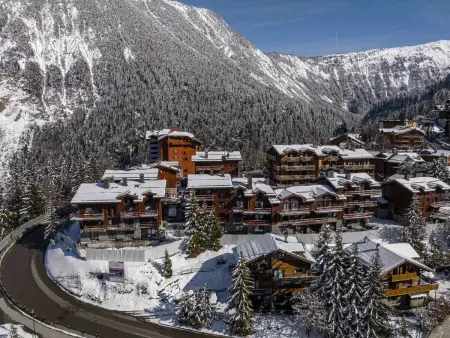 Spacieux 4 chambres à Courchevel avec parking et wifi : photo 18