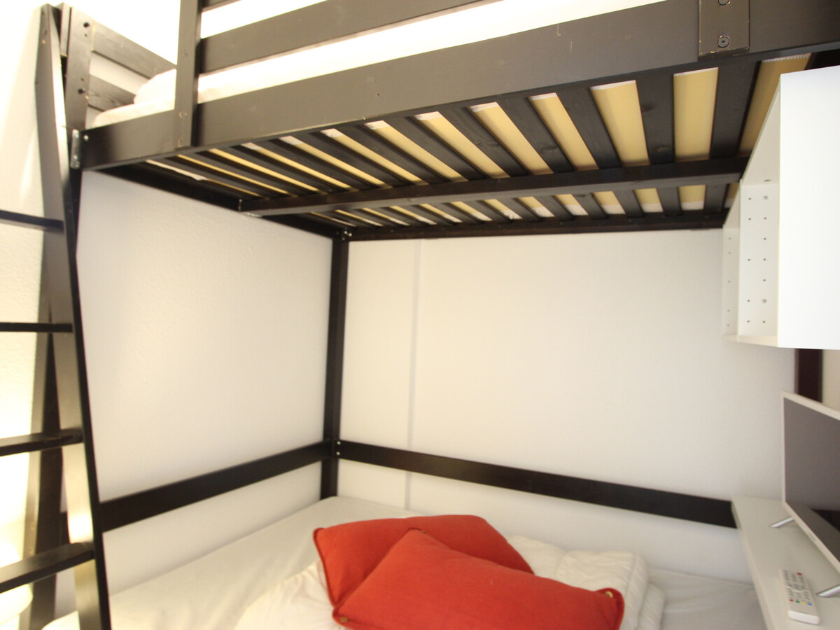Studio cabine 30 m² pied des pistes, terrasse sud - Photo 4