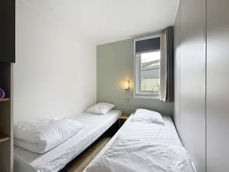 Mobil-home Luxe à Jullouville: 200m plage, piscine chauffée, 4 pers, parking, Wi-Fi inclus - Photo 4