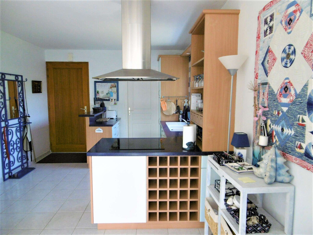Maison 12 pers, 4 chambres à Sarzeau avec vue mer et jardin - Photo 12