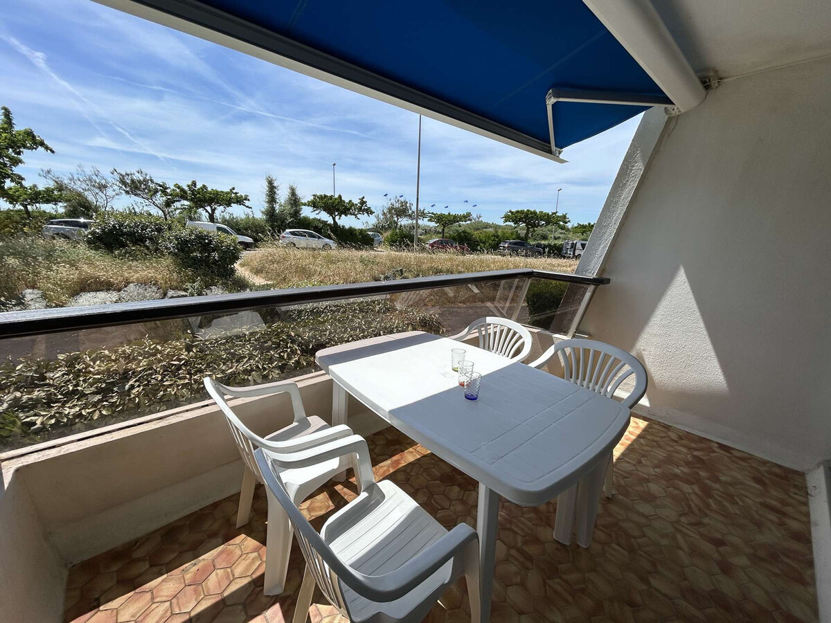 Studio rénové à 50m de la plage, terrasse plein sud - Photo 7