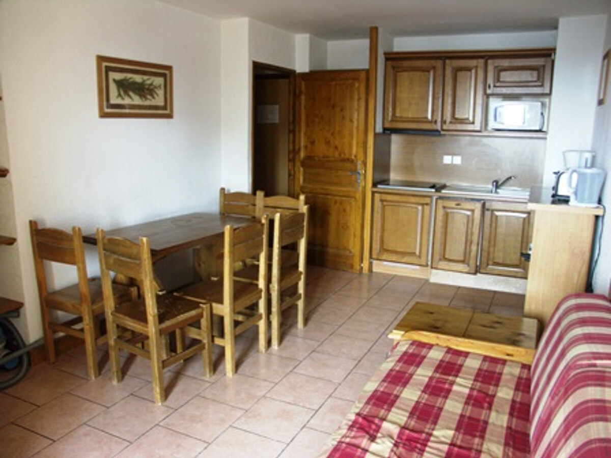 Appartement 2 pièces avec balcon, parking et animaux acceptés - Photo 1