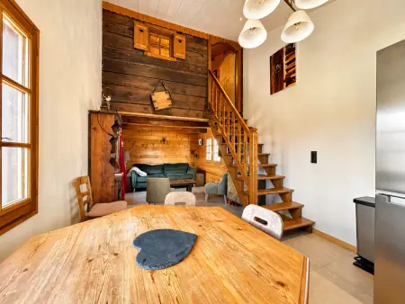 Chalet rénové avec vue Mont Charvin et WiFi, Chalet 4 personnes à Crest Voland - Photo 7