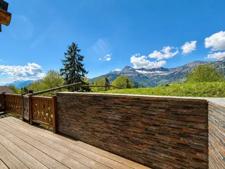 Chalet rénové avec vue Mont Charvin et WiFi, Chalet 4 personnes à Crest Voland - Photo 14