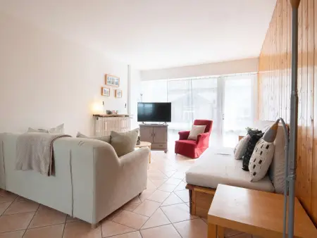Appartement 2 chambres balcon sud et parking, Saint-Lary-Soulan : photo 2