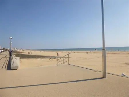 Appartement 2 pièces, balcon vue mer, parking privé, plage des Demoiselles - Photo 12