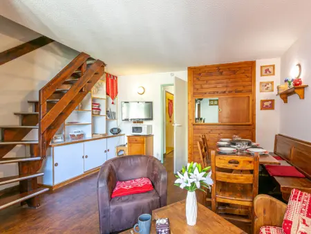 Duplex 4 pièces Val-d'Isère, vue village et ski aux pieds : photo 6