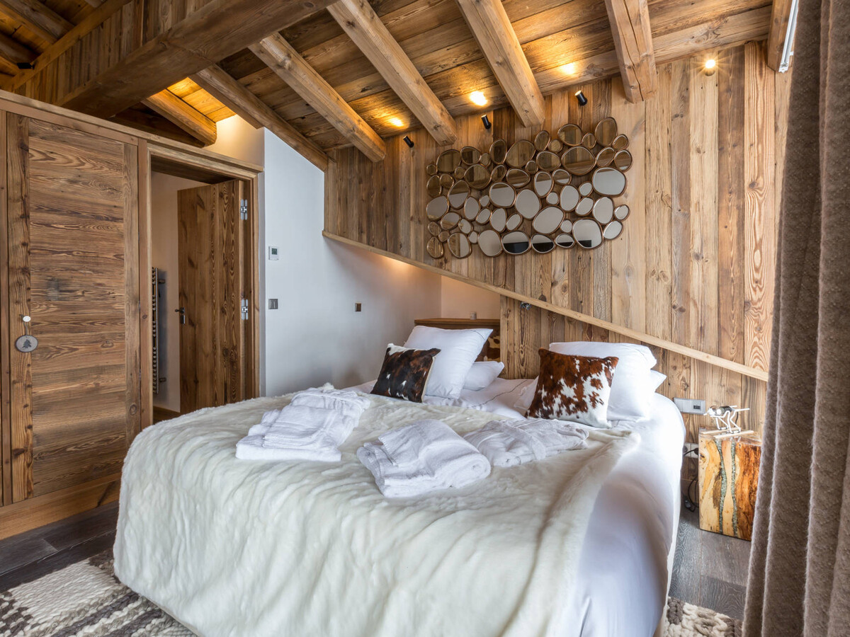 Luxe 5 pièces dernier étage, pied des pistes à Val-d'Isère - Photo 8