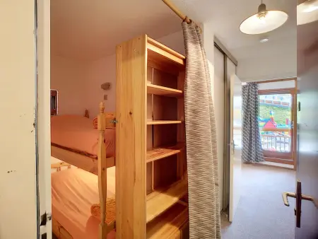 Studio cabine 4 pers, ski aux pieds, parking gratuit : photo 8