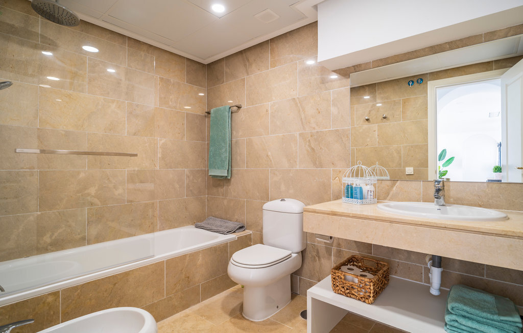 Appartement vue mer à Manilva, 3 chambres, piscine commune - Photo 16