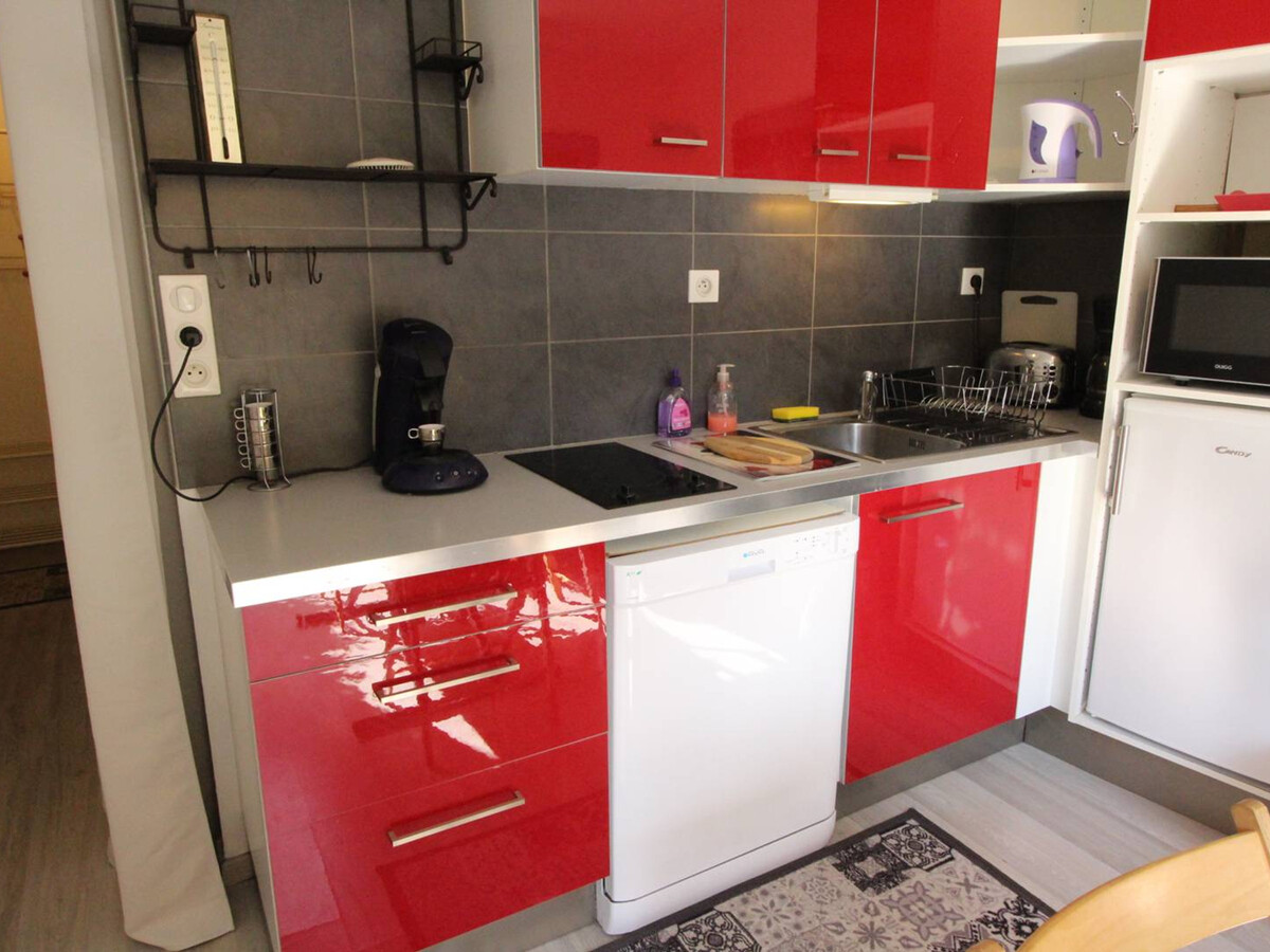 Studio cabine RDC avec jardinet à Bagnères-de-Luchon - Photo 2