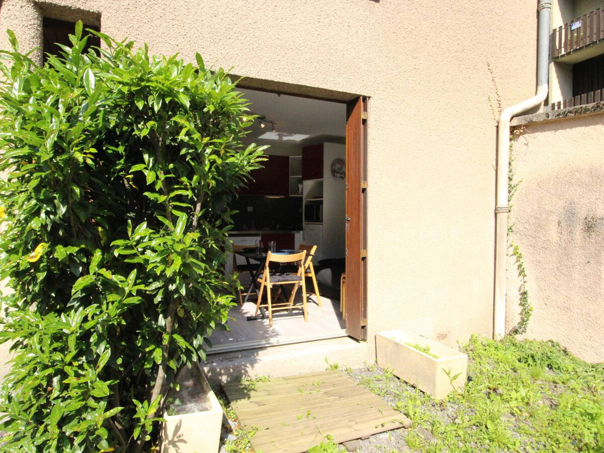 Studio cabine RDC avec jardinet à Bagnères-de-Luchon - Photo 5