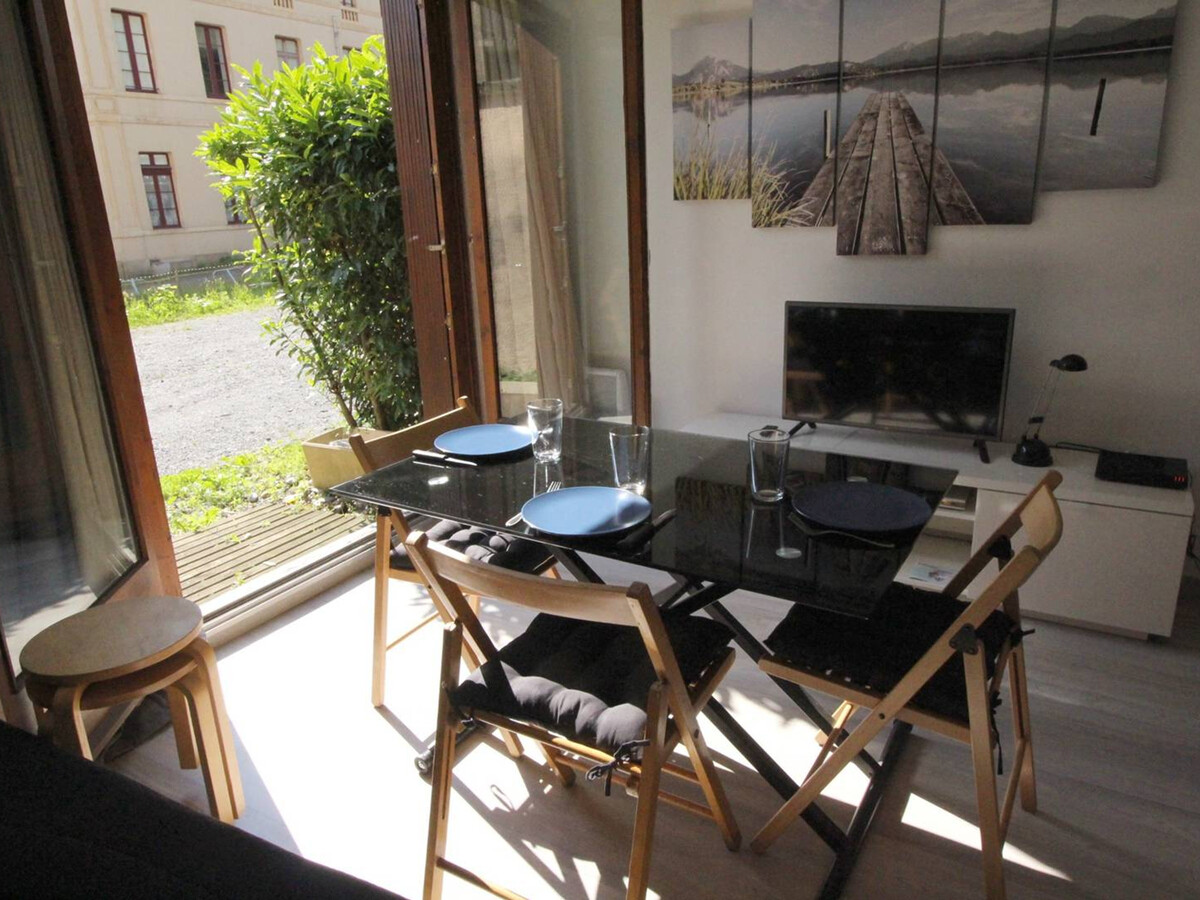 Studio cabine RDC avec jardinet à Bagnères-de-Luchon - Photo 7