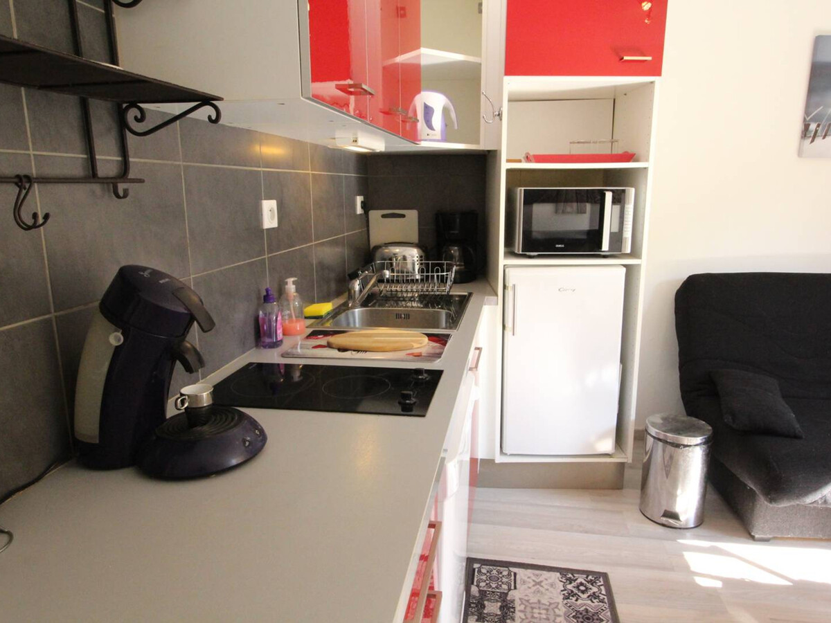 Studio cabine RDC avec jardinet à Bagnères-de-Luchon - Photo 9