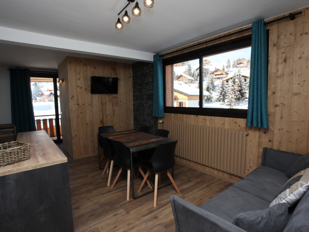 Bel appartement rénové 6 pers, près des pistes, balcon, wifi - Photo 4