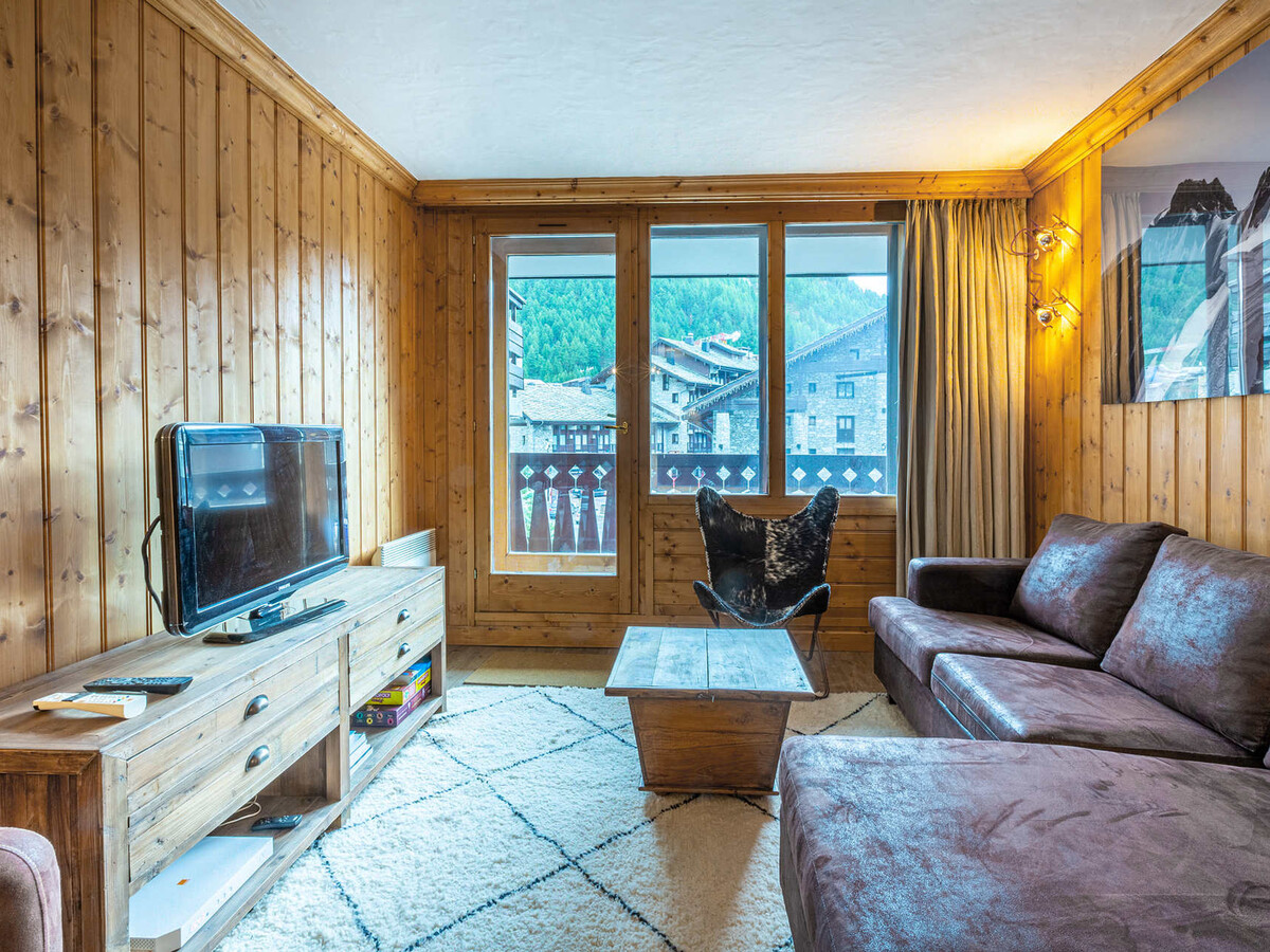 Appartement 4 pièces Sud avec balcon à Val-d'Isère - Photo 3