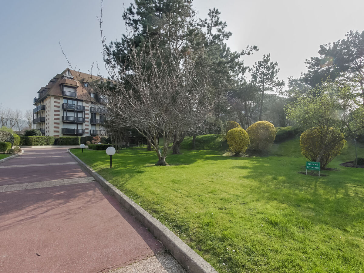 Appartement l'Hermitage, balcon est, à 300 m de la plage - Photo 19