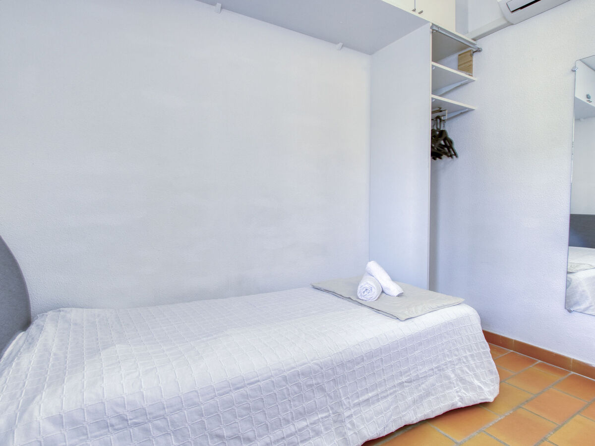 Mas de la Madrague – Apt 2 ch à 300 m de la mer - Photo 11