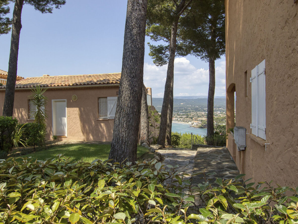Mas de la Madrague – Apt 2 ch à 300 m de la mer - Photo 17