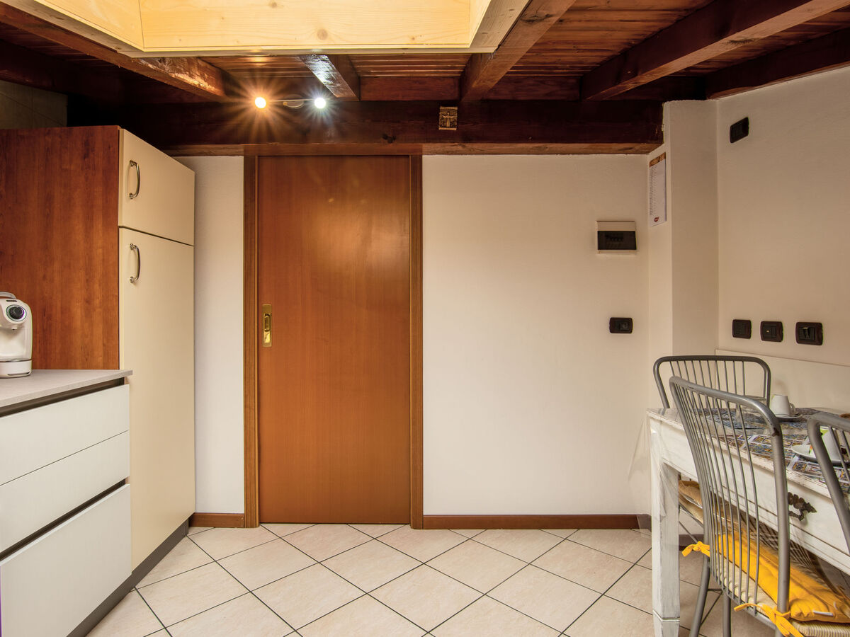 Appartement Azalea à Como, 3 chambres, balcon - Photo 14