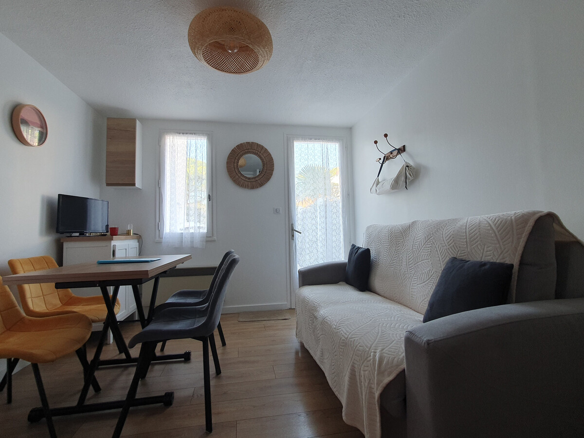 Maisonnette 4 pers à 200 m de la plage, parking privé - Photo 2