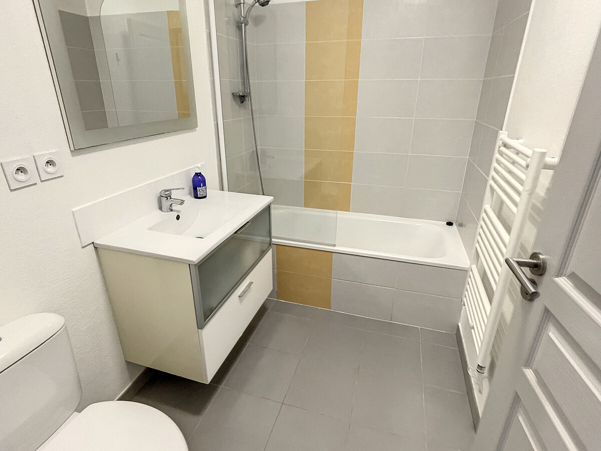 Appart T2 terrasse et jardin privés, piscine résidence - Photo 8