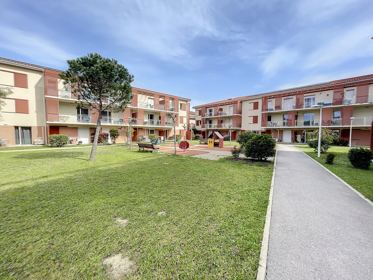 Appart T2 terrasse et jardin privés, piscine résidence - Photo 13
