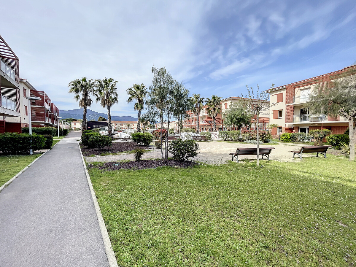 Appart T2 terrasse et jardin privés, piscine résidence - Photo 14